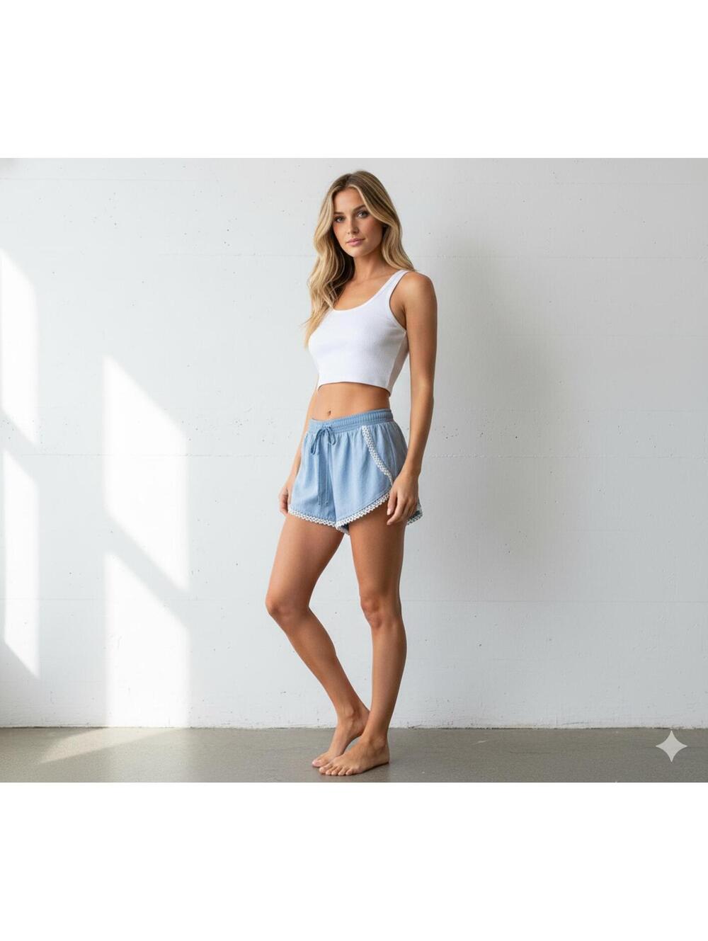 Tinseltown Chambray Lace-Trim Dolphin Shorts (Size S)